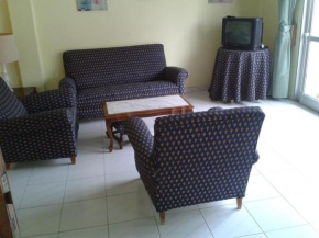 AMPLIA VIVIENDA EN AVDA. ROCAFORT, SANXENXO